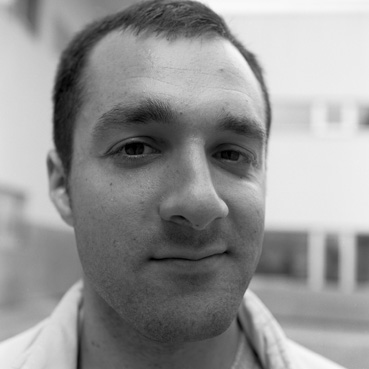 lu&iacute;s portrait